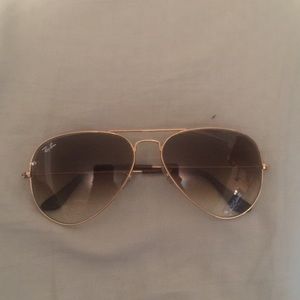 Ray Bans, aviator gold frames sunglasss